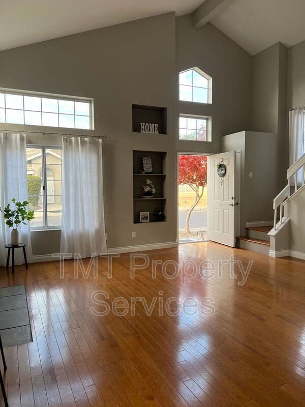 Santa Maria House: 260 Moon Dance Drive