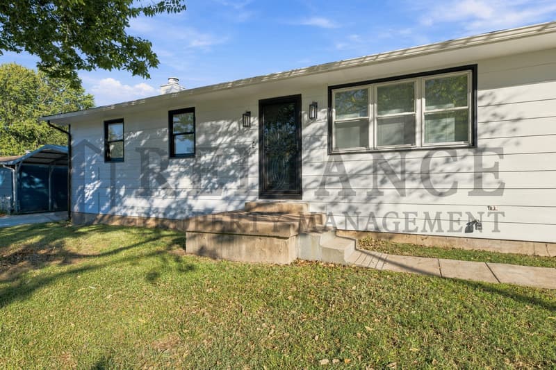 Wichita House: 2726 West Maxwell Avenue