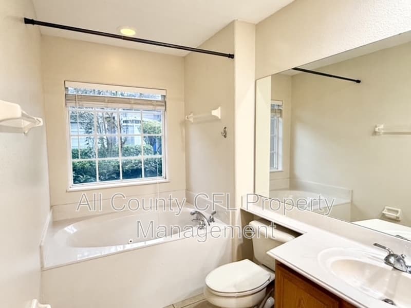 Orlando Townhome: 1972 Island Walk Drive