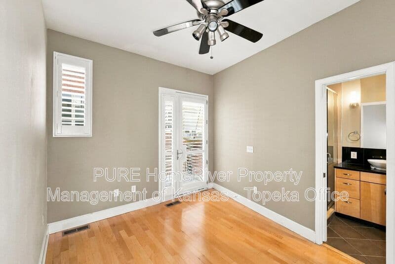 Kansas City House: 4540 J.C. Nichols Parkway