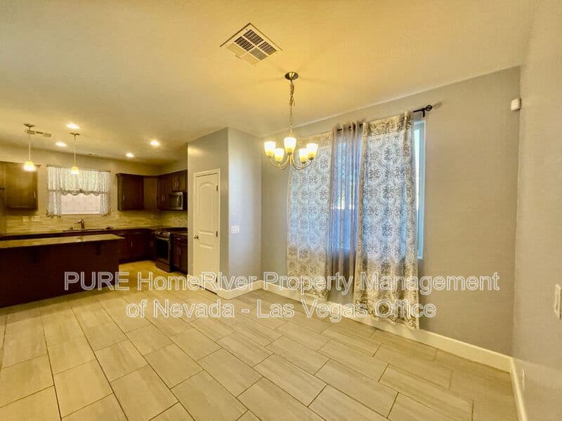 Las Vegas House: 8971 Whitten Park Ave
