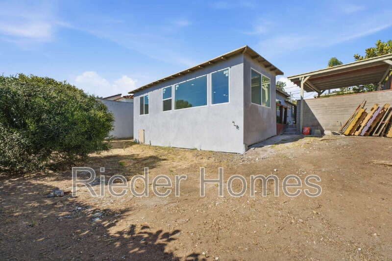 San Diego House: 2844 State Street