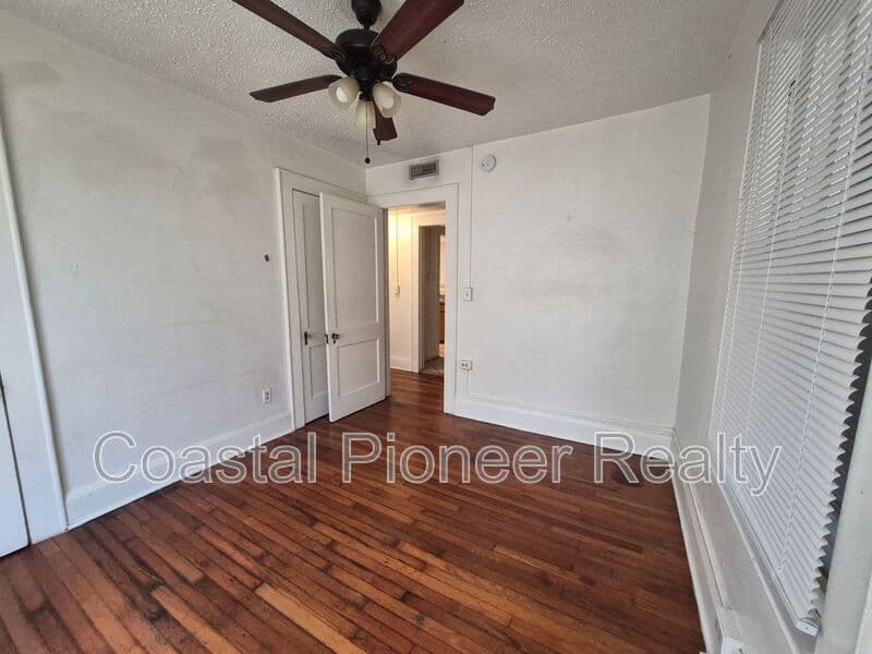 Tampa Condo: 4015 N Seminole Ave