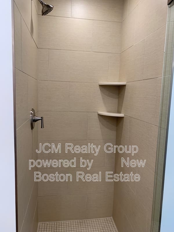 Chelsea Condo: 16 Fifth Street