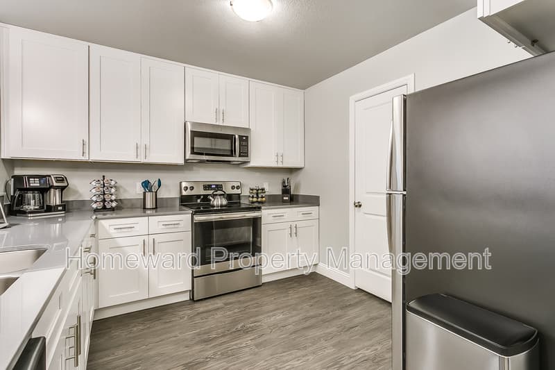 Denton Condo: 3912 Sheraton Rd Denton, TX 76209