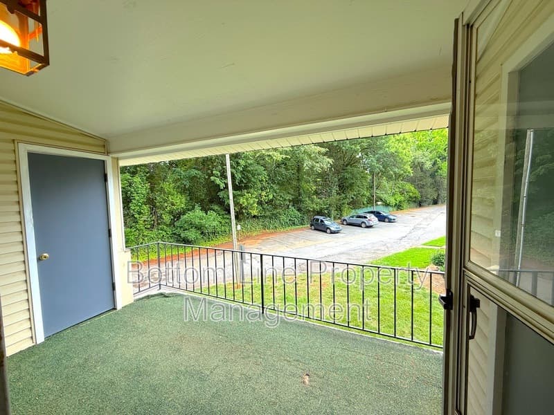 Charlotte Condo: 4605 Coronado Dr
