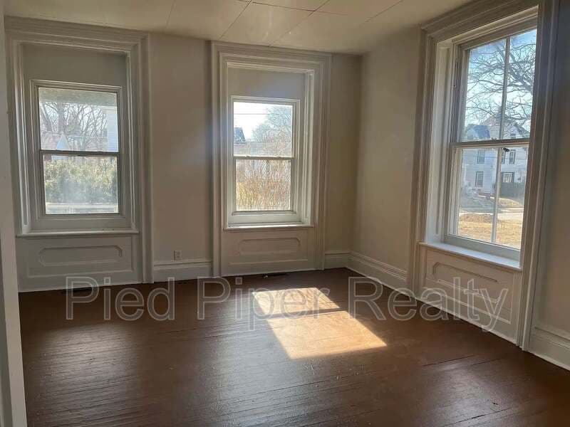 Freeport Condo: 404 E Prospect Terr