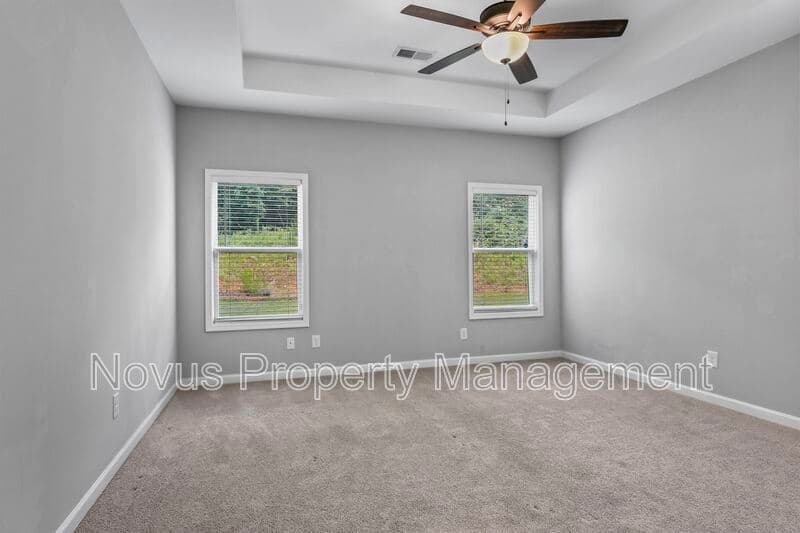 Carrollton House: 122 Cedar Park Way