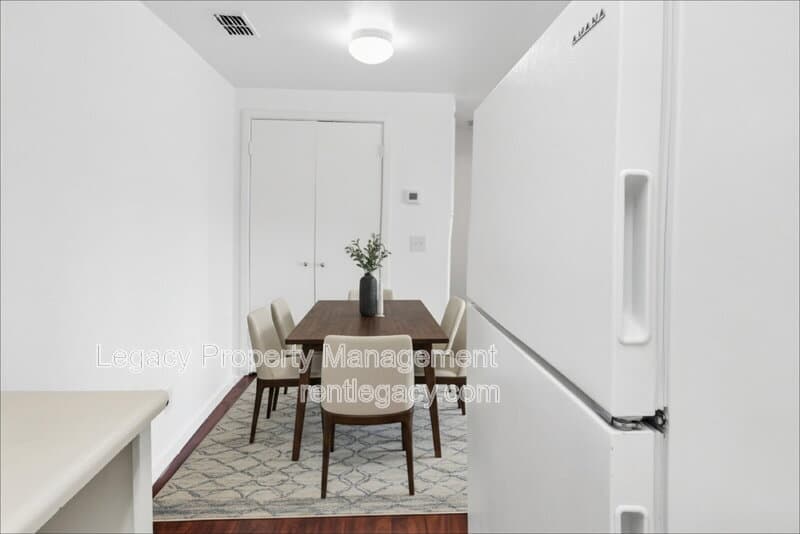 Sacramento Condo: 2630 Darwin St