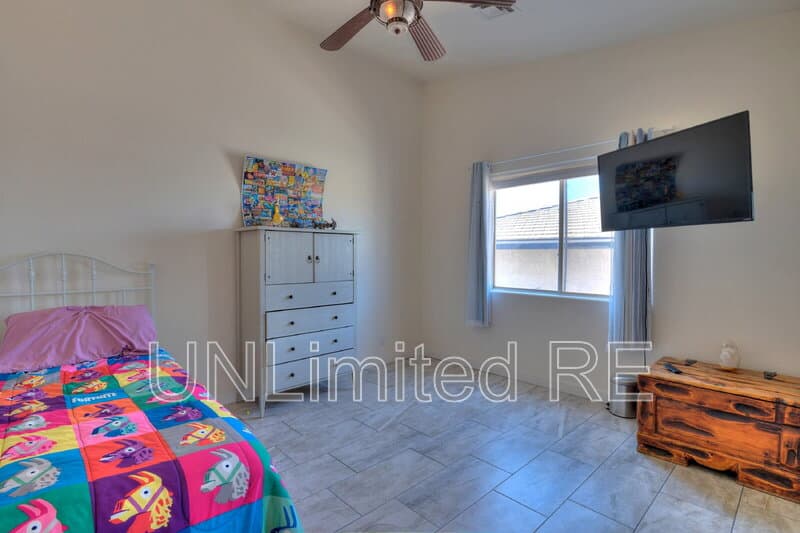 Lake Havasu City House: 304 Acoma Blvd S