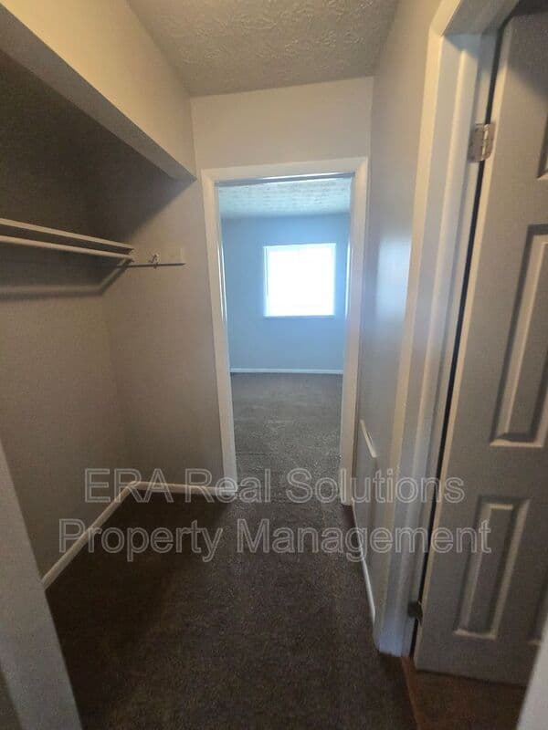 Columbus Condo: 1706 Carstare Dr