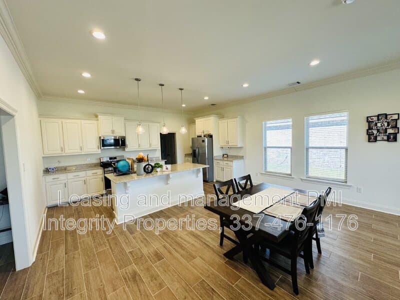Youngsville House: 117 Preston Rose Lane