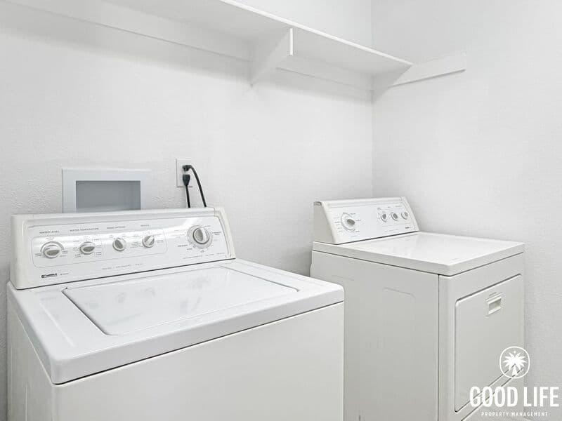 San Marcos House: 448 Camino Hermoso