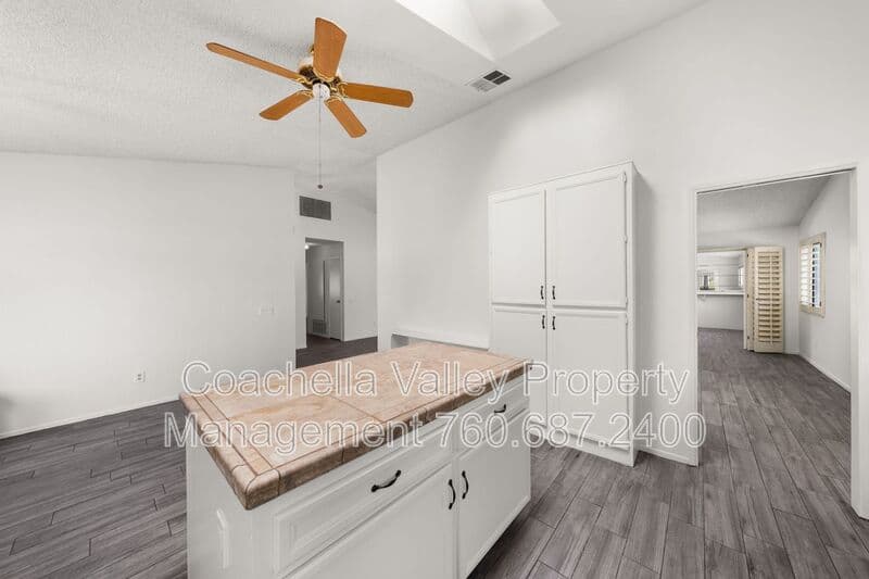 Palm Desert House: 43922 Warner Trail