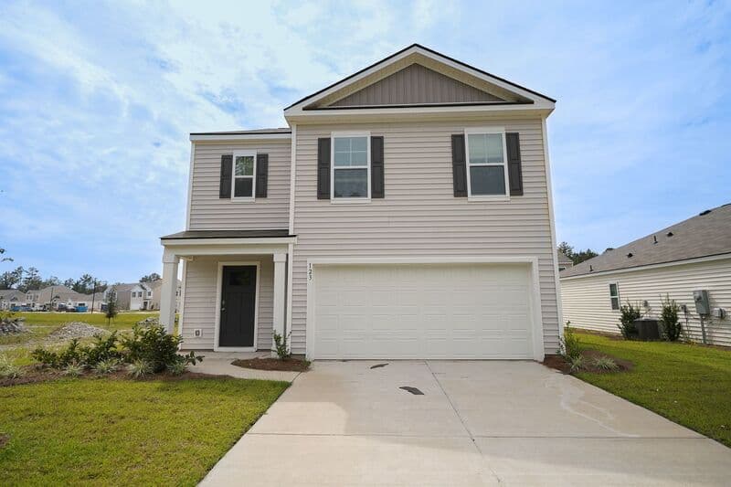 Savannah House: 123 Painted Lady Loop