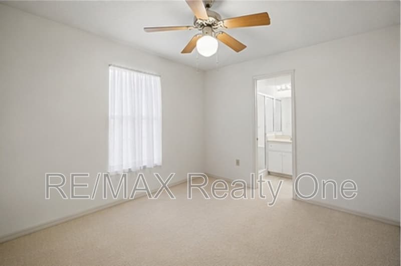 Beverly Hills House: 4210 North Mae West Way