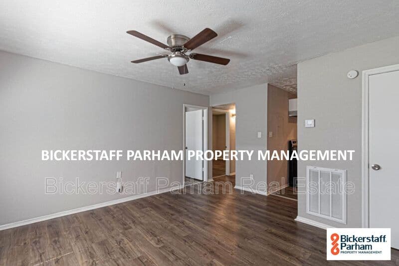 Phenix City Condo: 1200 20th Ave. S