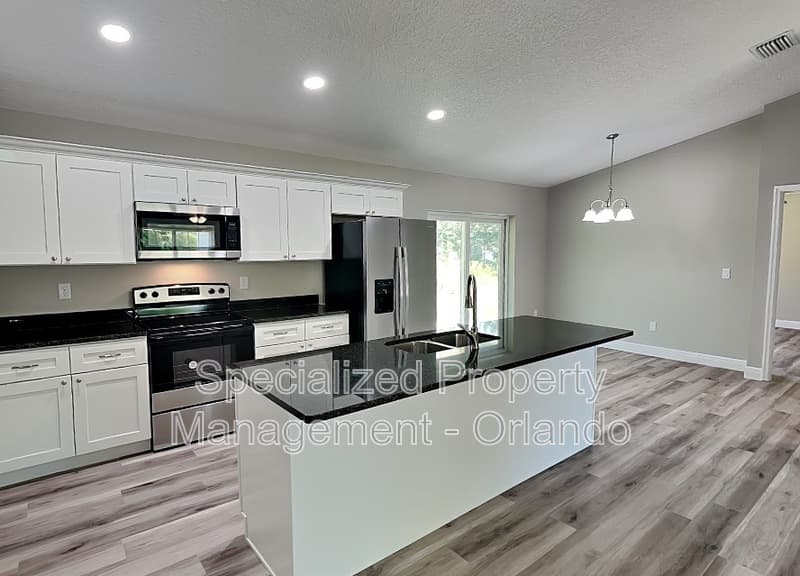 Citrus Springs House: 3111 W Viking Ln