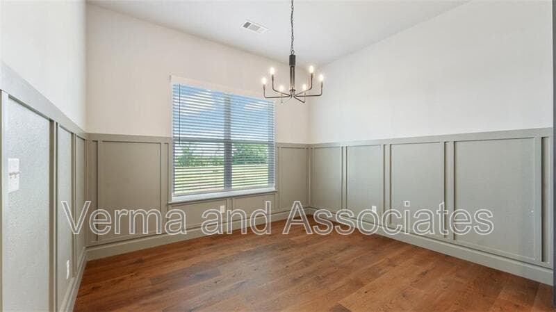 Centerton House: 1221 Mammoth St