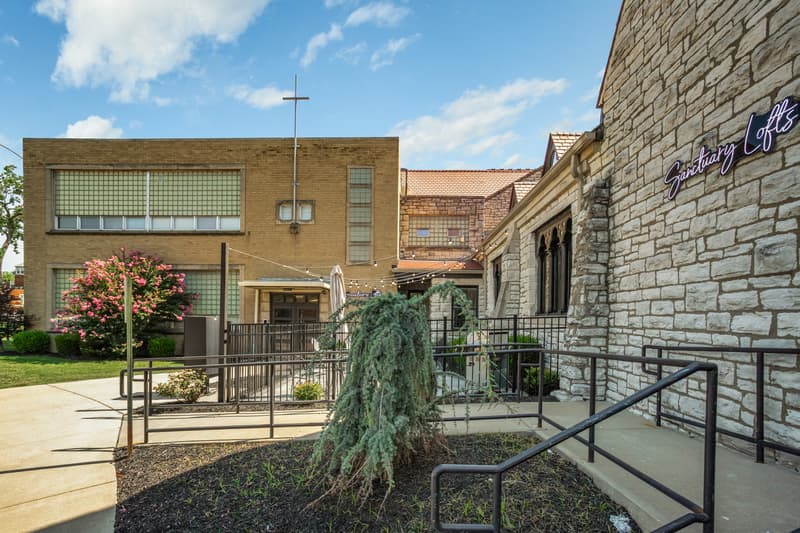 St. Louis Condo: 4301 Olive St