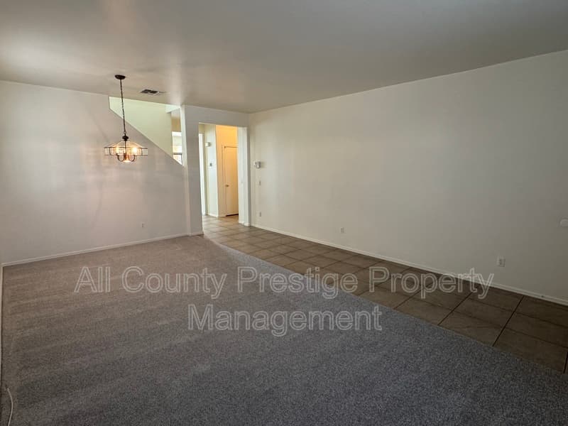 Laveen House: 6859 W Darrel Road