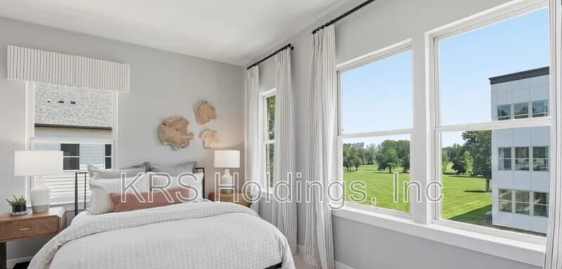 Woodbridge Townhome: 3738 District Dr.