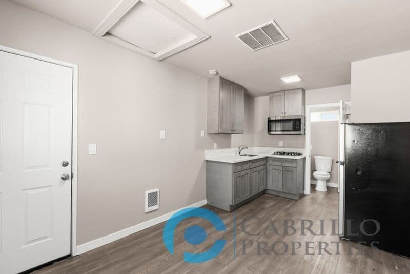 San Diego Condo: 4423 52nd Street