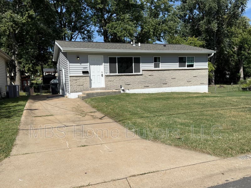 Florissant House: 1095 Boone Street