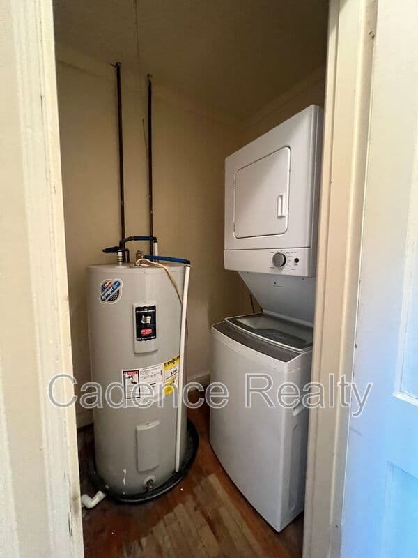 Wilmington House: 2940 Oleander Drive - B9