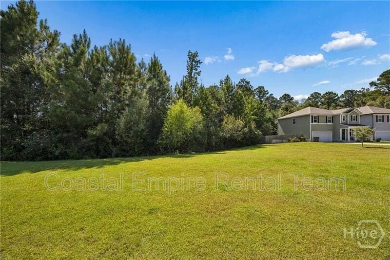 Richmond Hill House: 295 Coby Lane