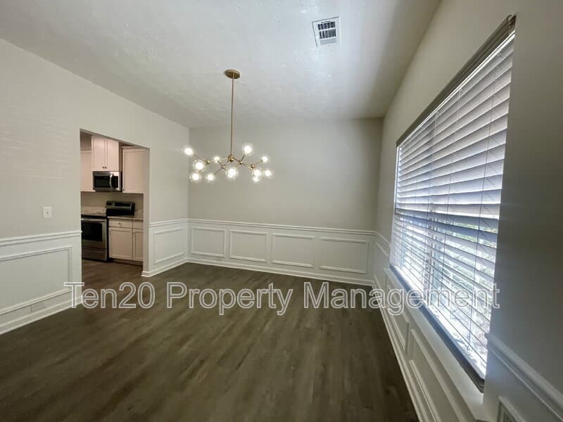 Phenix City House: 36 Willow Trace Dr