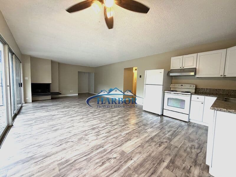 Rolling Hills House: 2412 Palos Verdes Drive West
