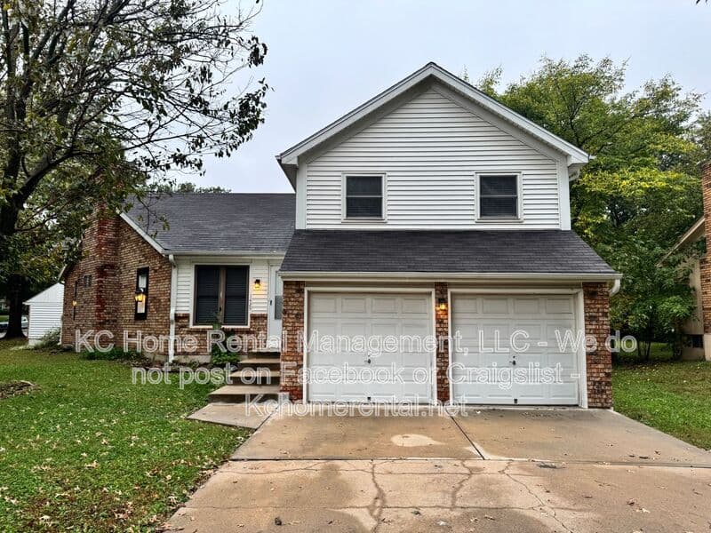 Olathe House: 1429 SE Sheridan