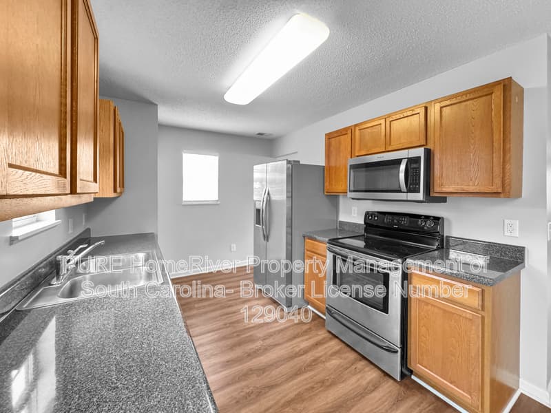 Lexington House: 345 Cape Jasmine Way
