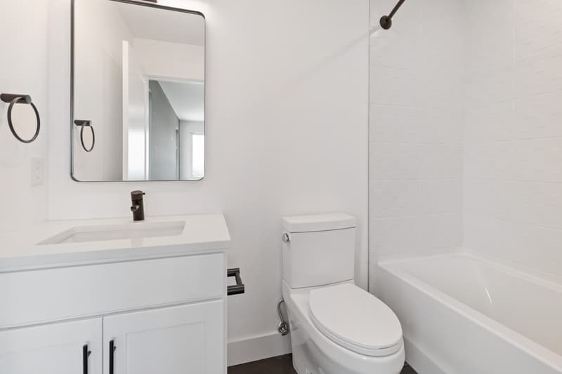 Flemington Condo: 70 Church St