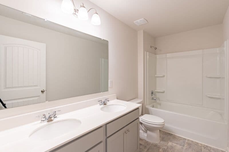 Flowery Branch House: 6079 Hoot Owl Lane