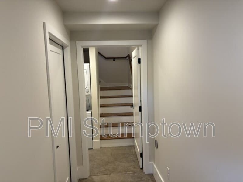 Portland Condo: 3538 NE 65th Ave