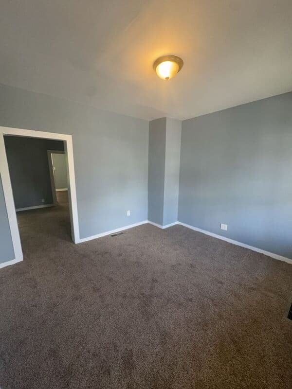 Scranton Townhome: 1404-1412 Sanderson Ave
