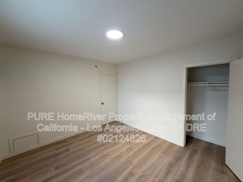 Sherman Oaks House: 4427 Murietta Ave