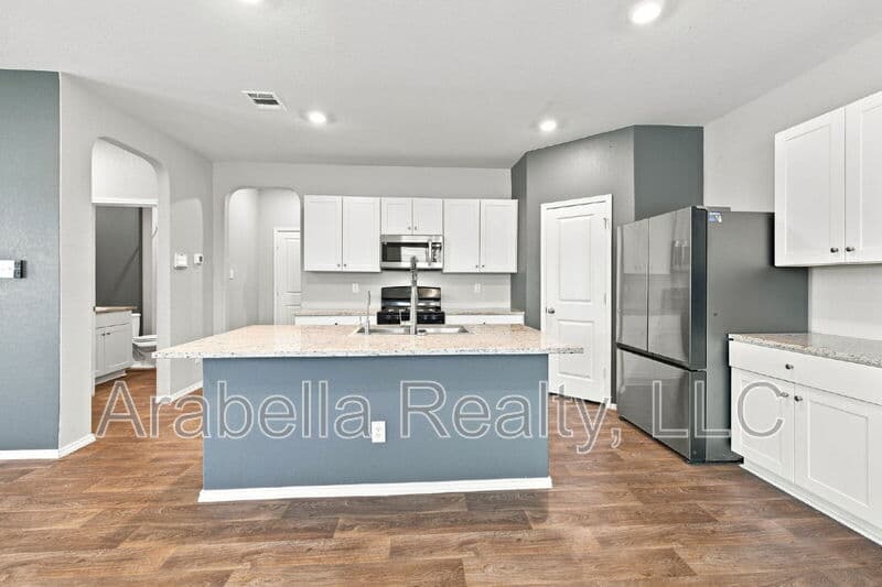 San Antonio House: 3430 Angus Creek