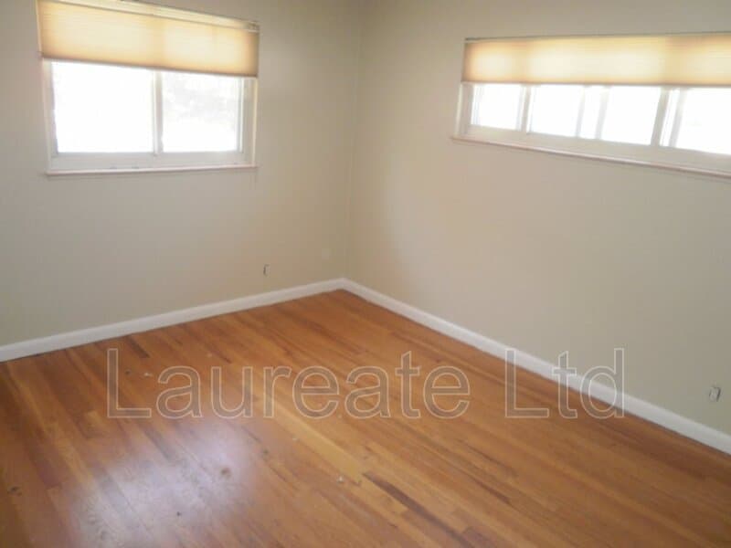 Aurora House: 2332 Oakland St.