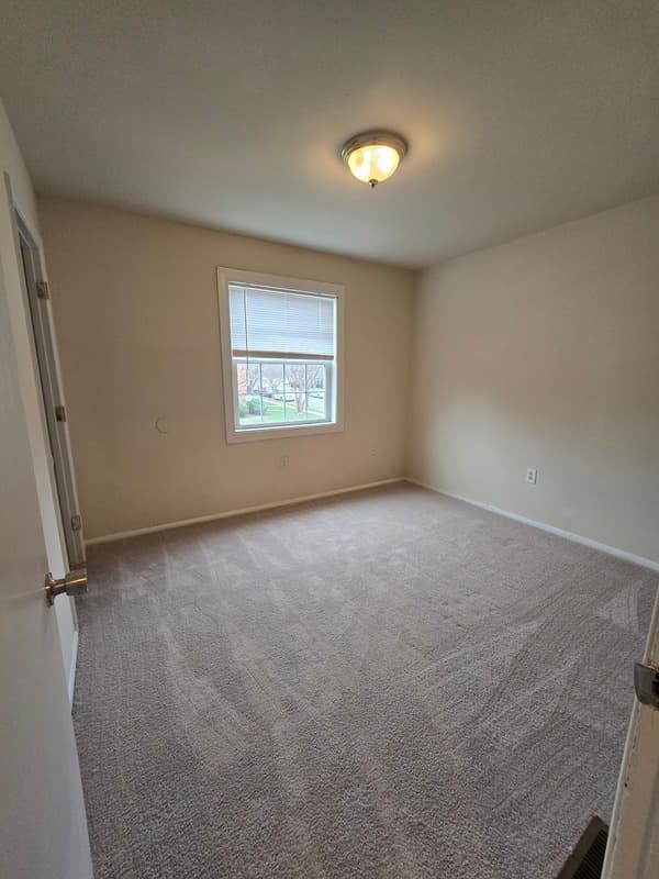 Richmond Townhome: 1707 Chicago Ave