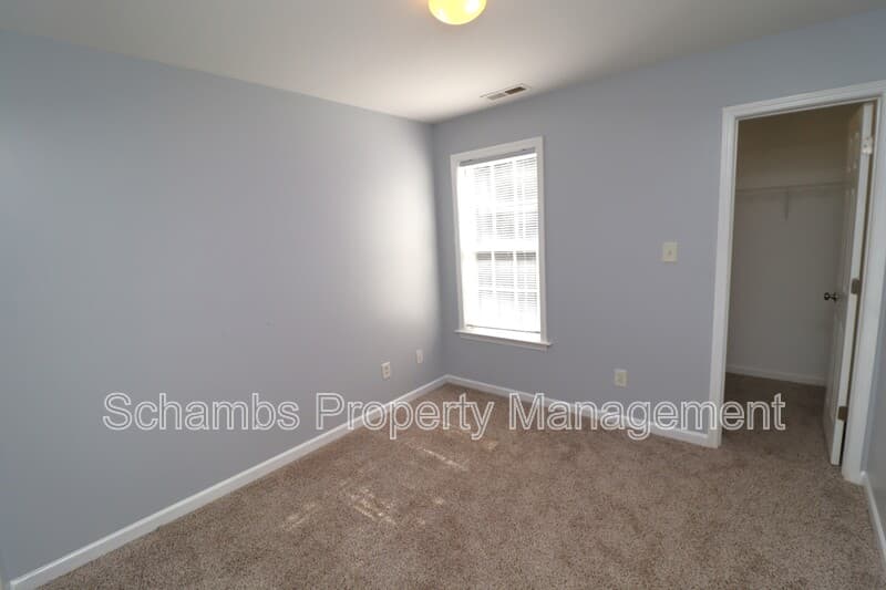 Clayton House: 410 Whitehall Ct