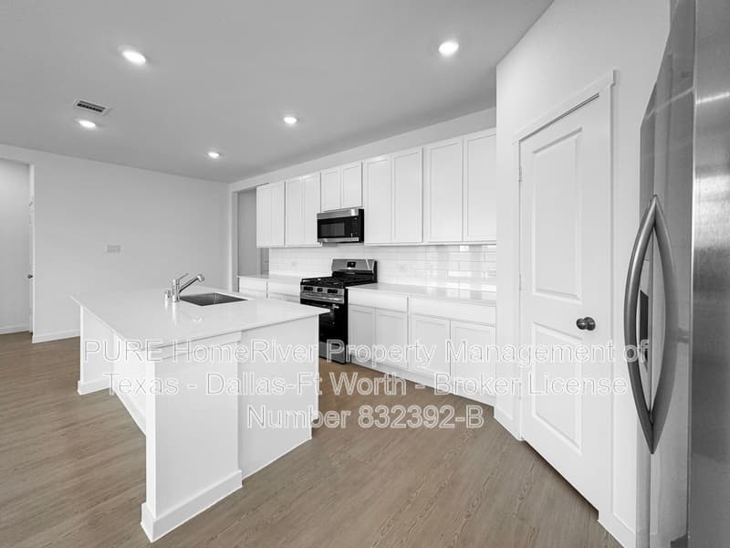 Crandall House: 2233 Starstruck Ct