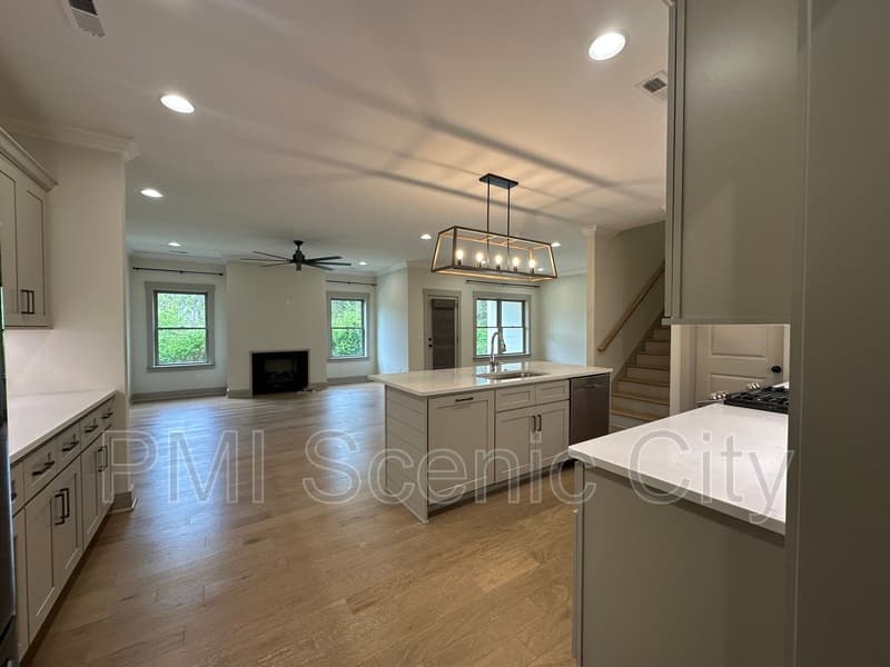 Ooltewah House: 9654 Dutton Ln