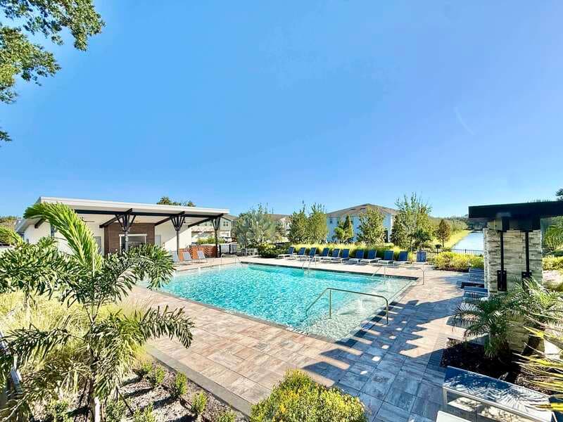 Brandon Townhome: 1124 Creek Valley Court - 1