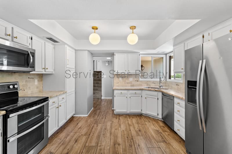 Scottsdale House: 5620 N 83rd St
