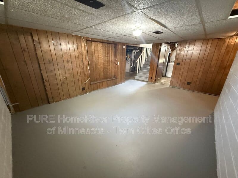 Saint Louis Park House: 2632 Toledo Avenue S