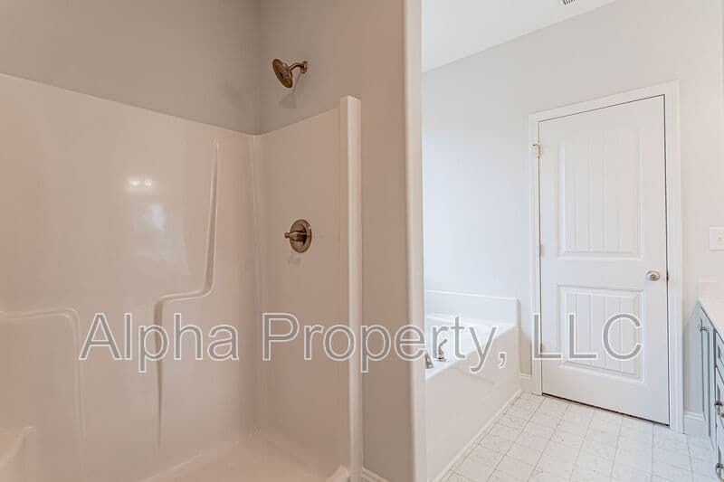 Greer House: 73 Tannery Dr