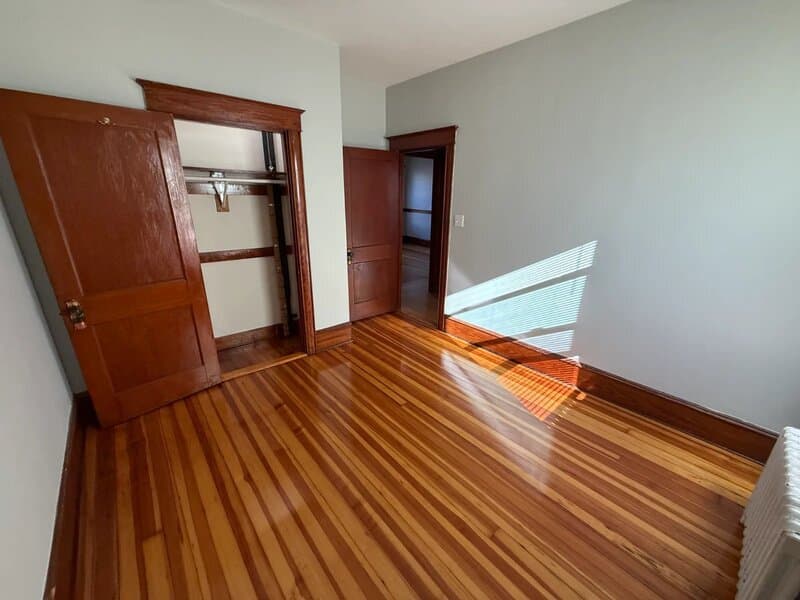 Fall River Condo: 61 Lafayette St